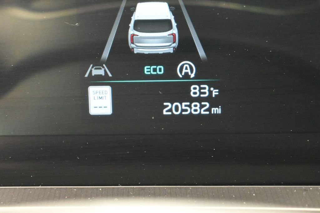 Used 2024 Kia Telluride S w/ S Sunroof Package FWD image 31