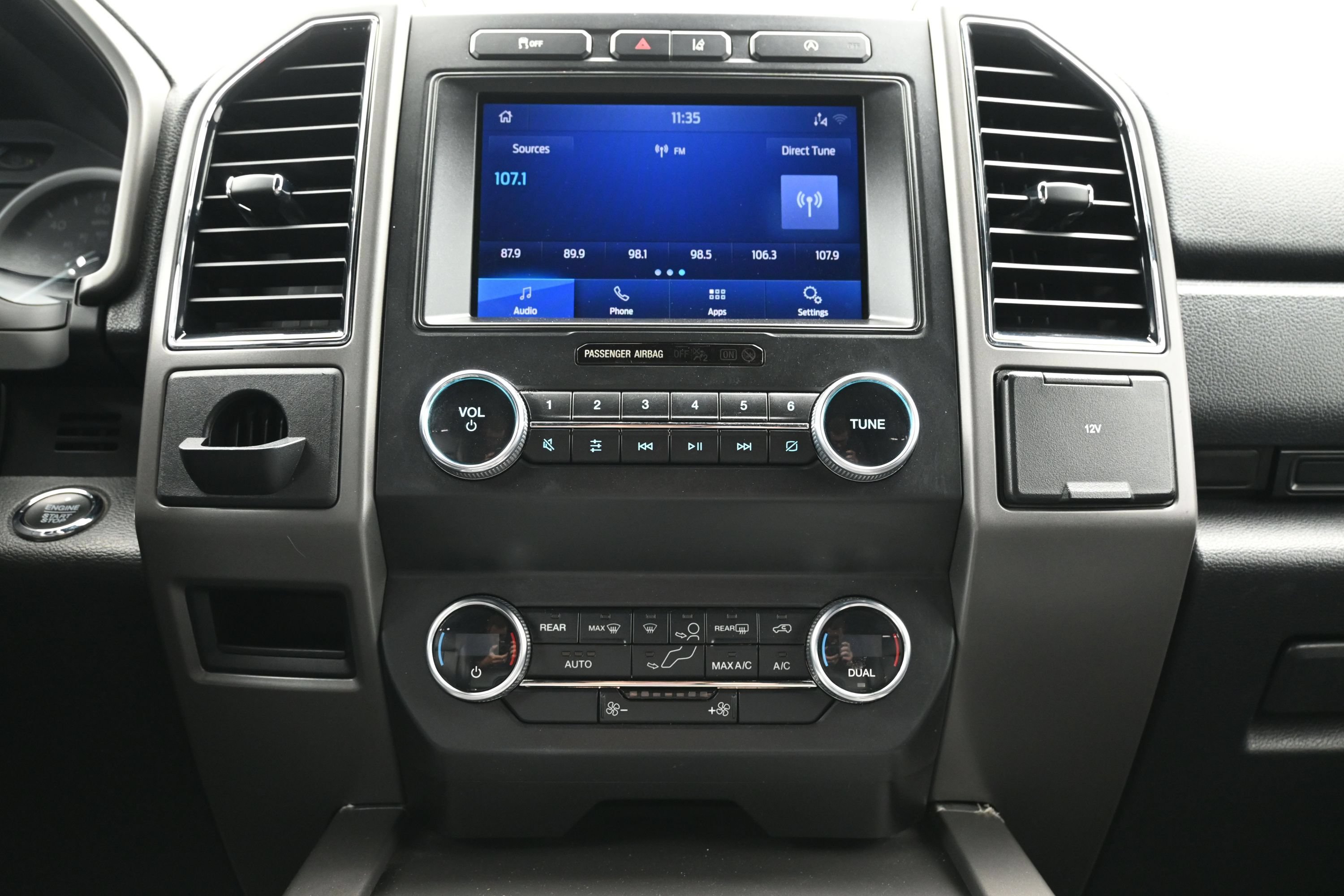 Used 2021 Ford Expedition XLT RWD image 17