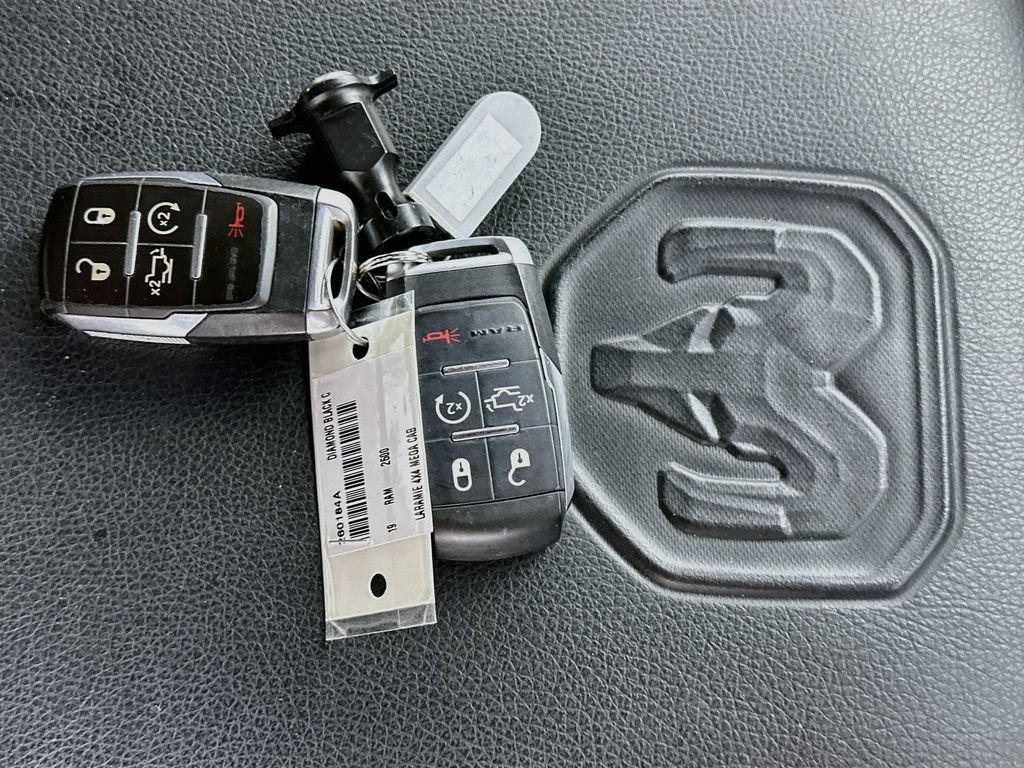 Used 2019 RAM 2500 Laramie AWD/4WD image 35