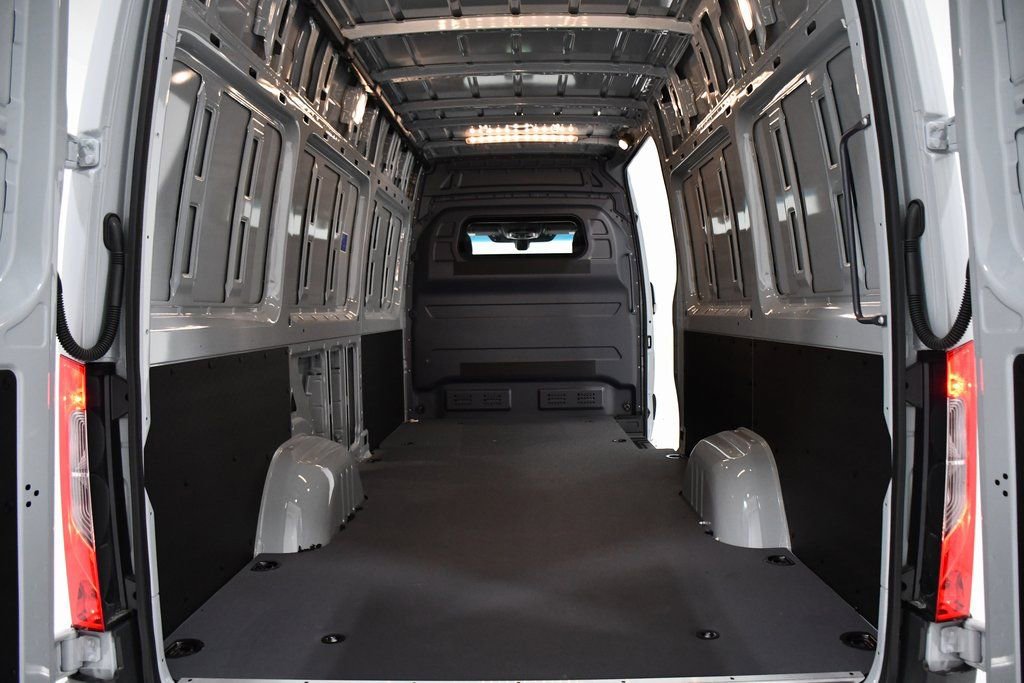New 2025 Mercedes-Benz Sprinter 2500 image 20