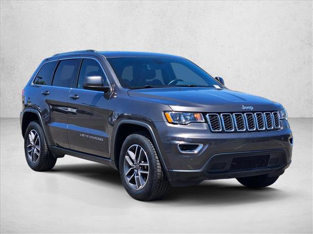 Used 2019 Jeep Grand Cherokee Laredo w/ 18" Wheel & 8.4" Radio Group RWD image 3