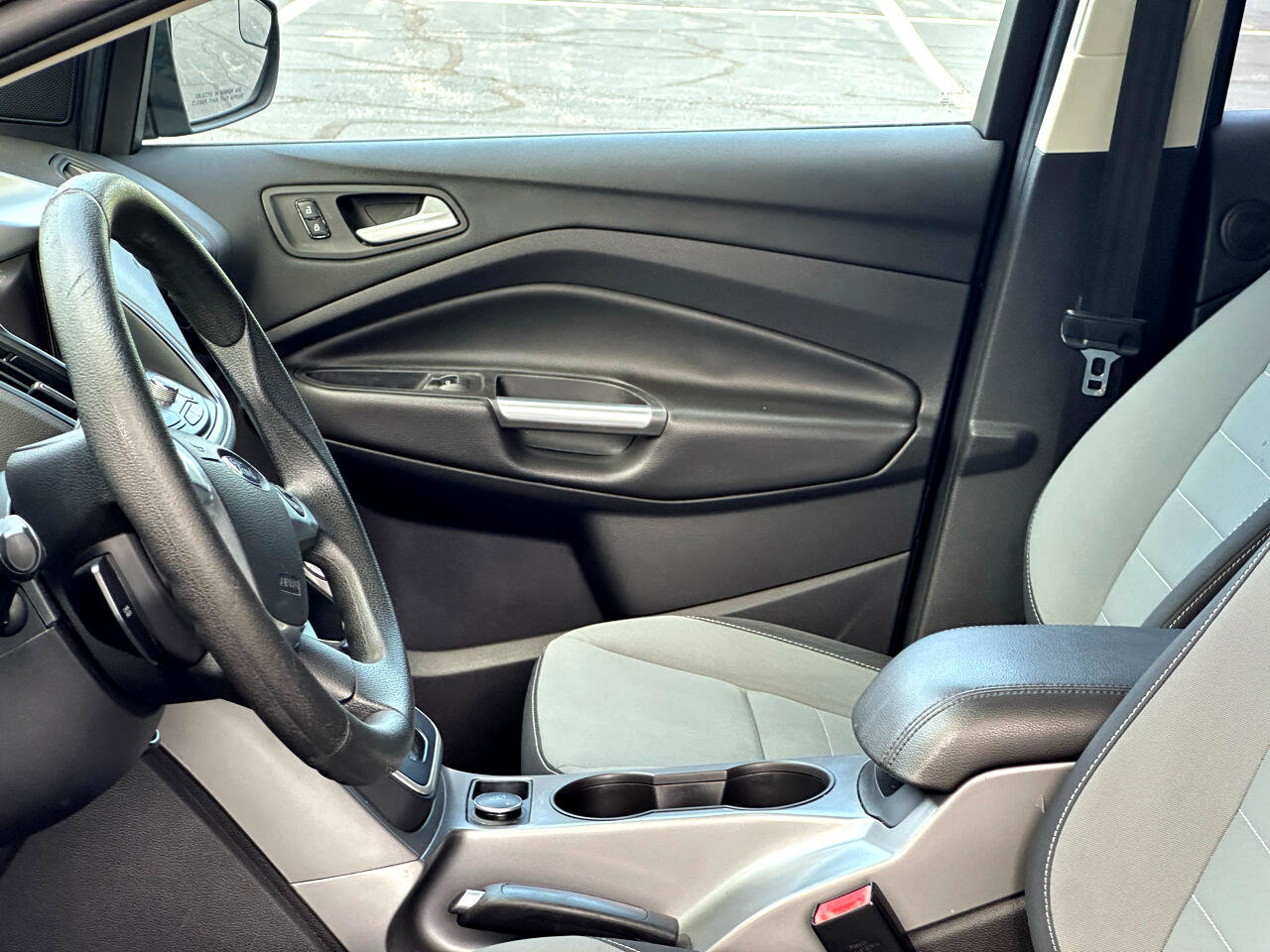 Used 2013 Ford Escape SE image 13