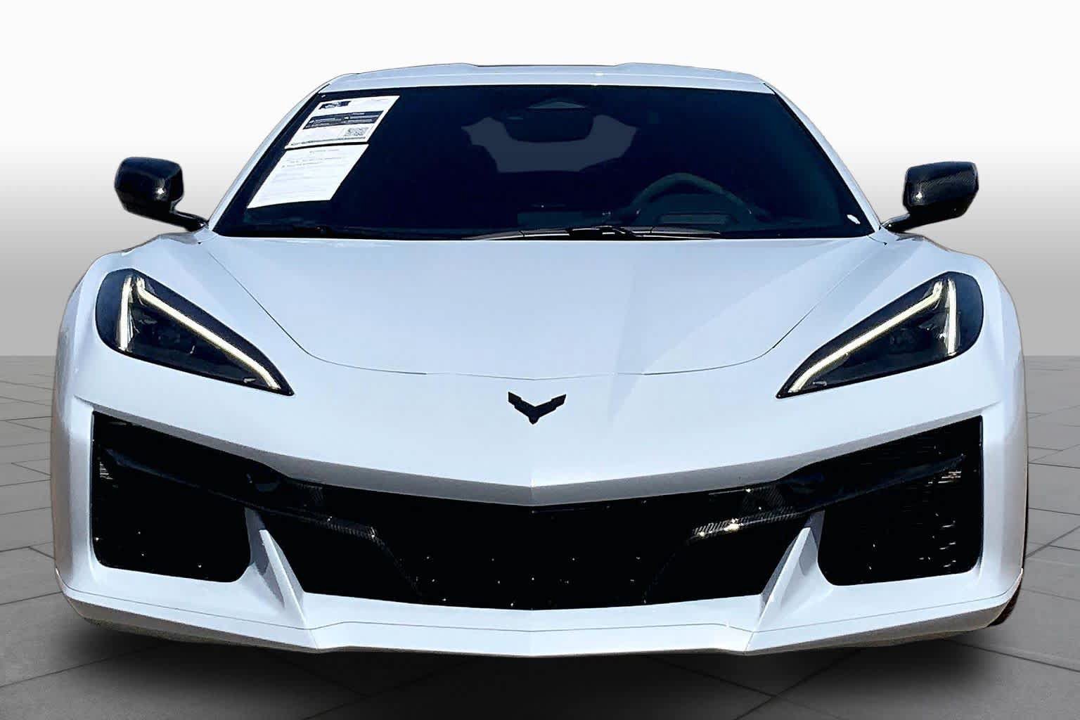 Used 2024 Chevrolet Corvette Z06 RWD image 4