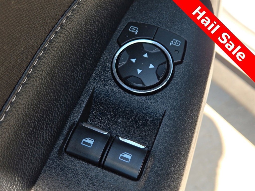 Used 2022 Ford Mustang EcoBoost image 32