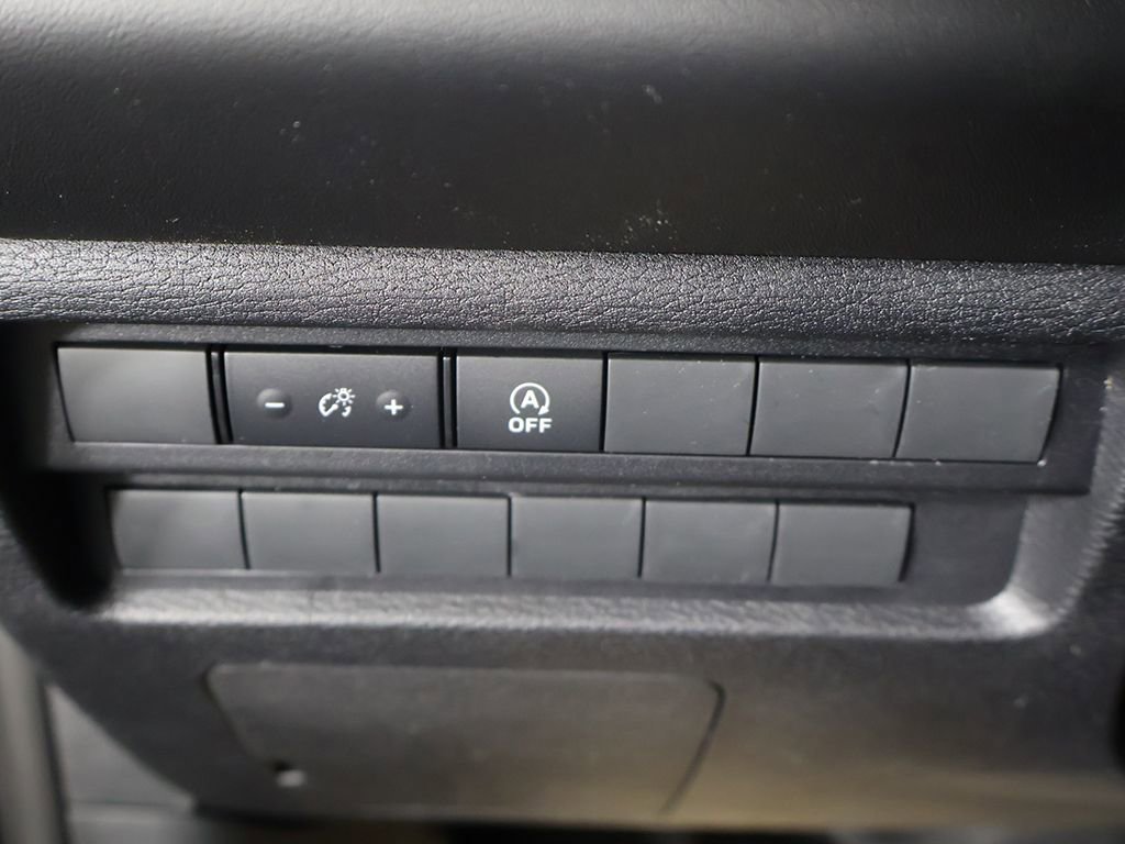 New 2026 Mitsubishi Outlander LE image 37