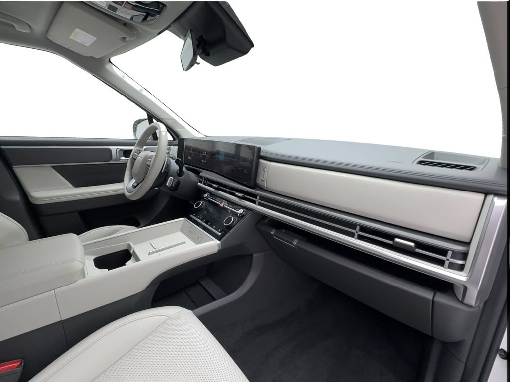 Used 2026 Hyundai Santa Fe SEL FWD image 34