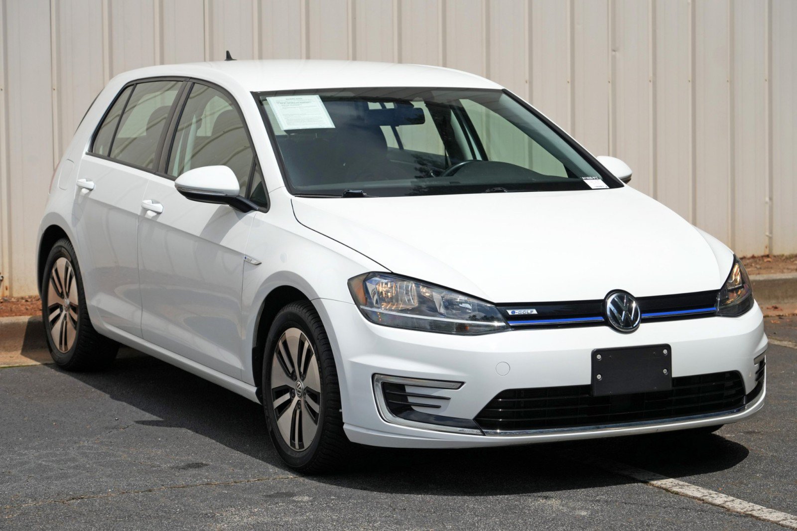 Used 2019 Volkswagen e-Golf SE w/ Driver Assistance Package FWD image 48