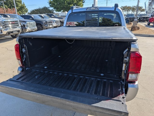 Used 2023 Toyota Tacoma SR AWD/4WD image 27