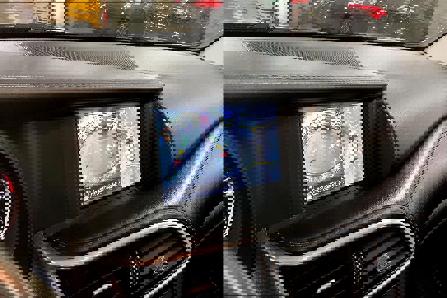 Used 2019 INFINITI QX30 LUXE w/ Navigation Package image 27