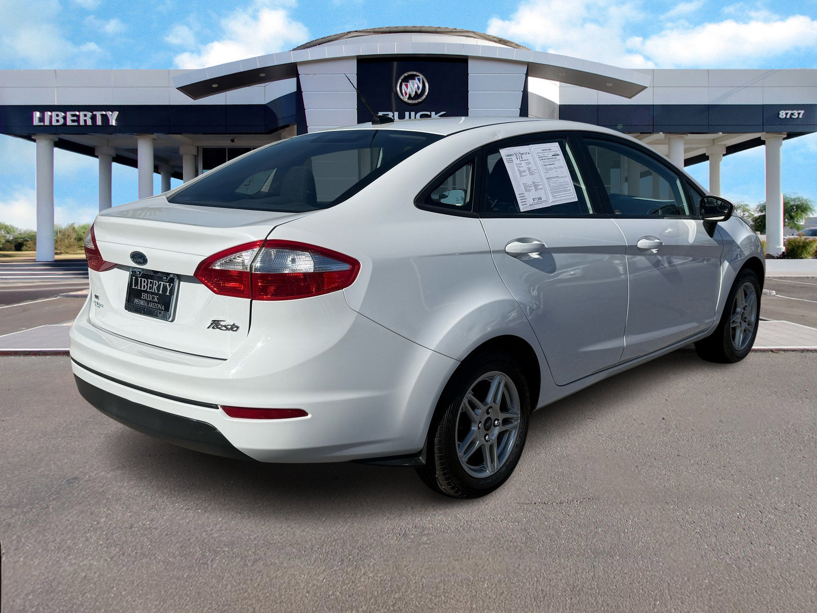 Used 2019 Ford Fiesta SE image 3