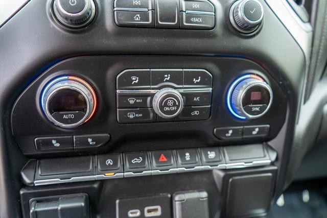 Used 2021 Chevrolet Silverado 1500 RST w/ Bed Protection Package image 30