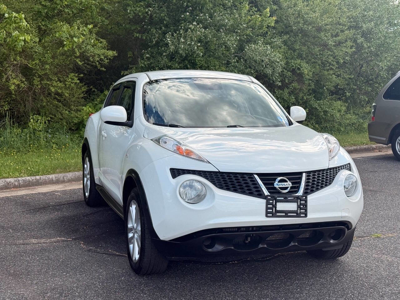 Used 2014 Nissan Juke S AWD/4WD image 1