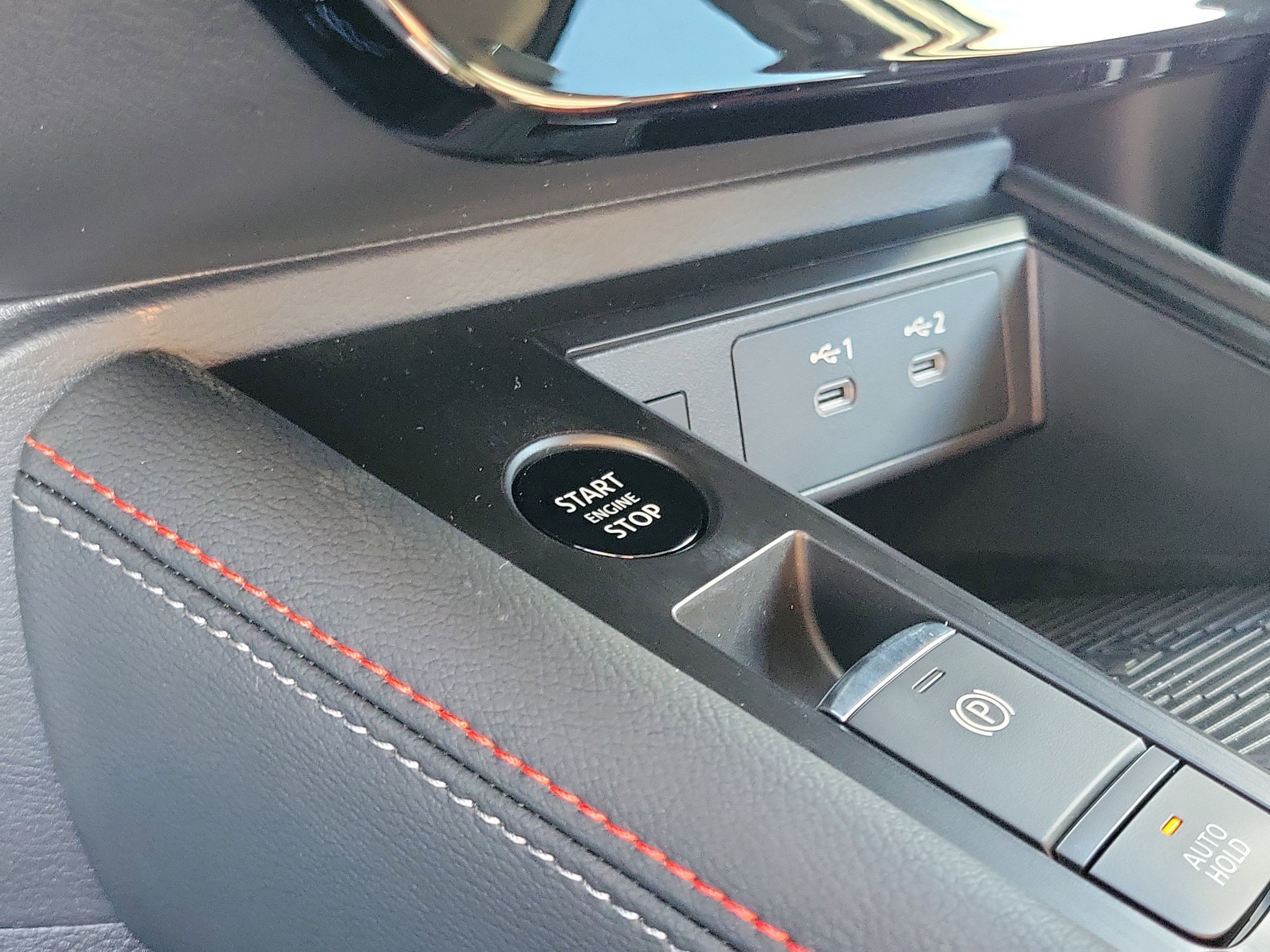 New 2026 Nissan Kicks SR w/ Cold Weather Package AWD/4WD image 28