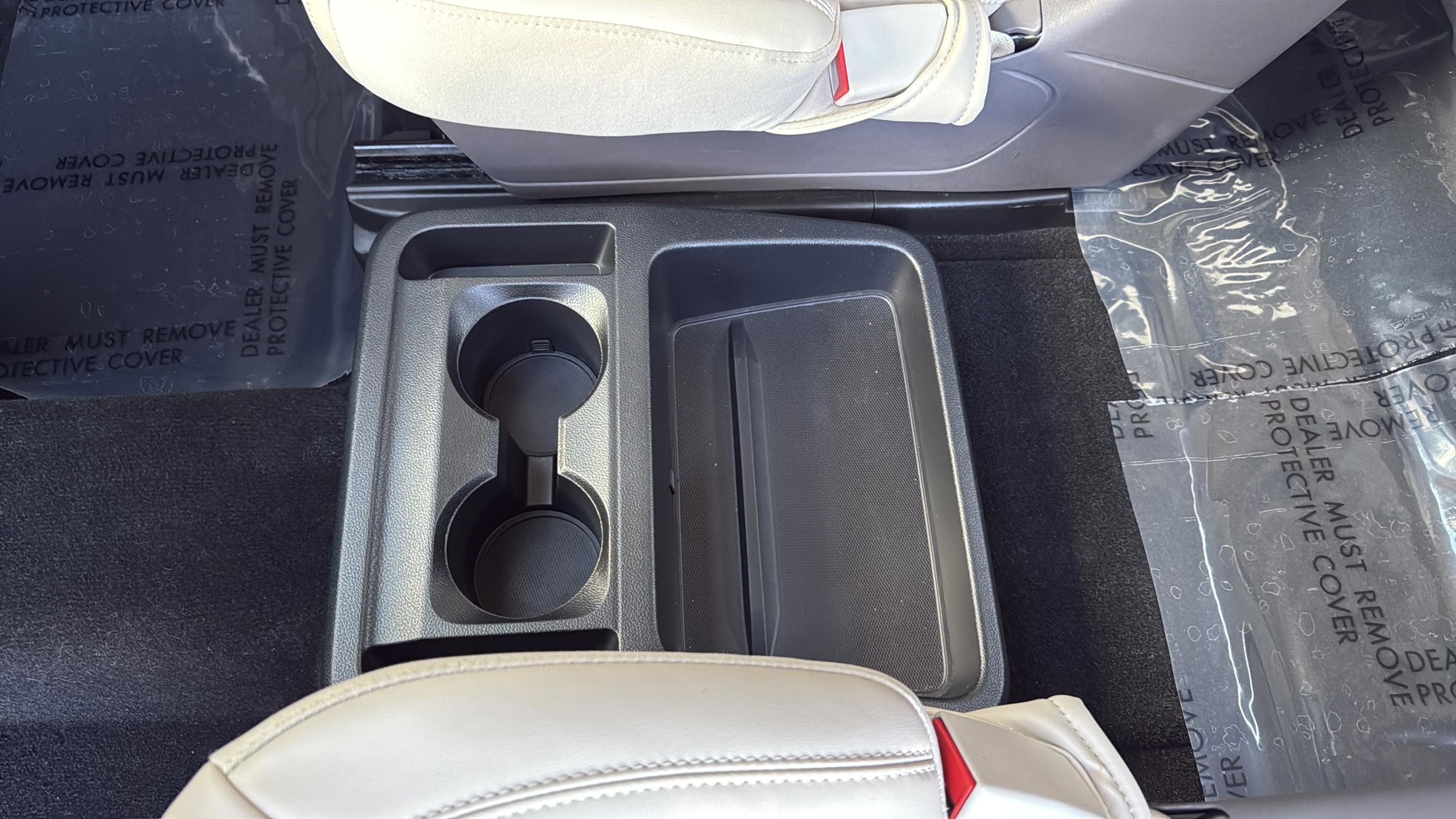 Used 2020 Ford Explorer Platinum w/ Premium Technology Package image 36