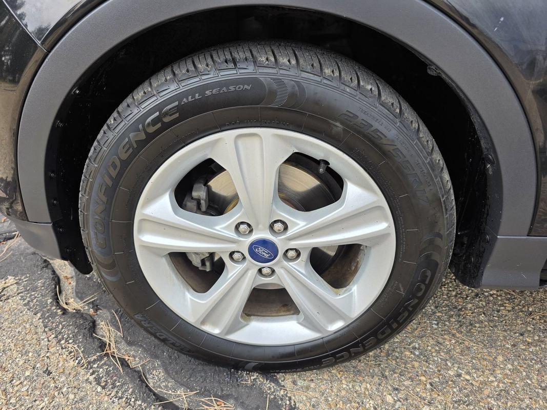 Used 2015 Ford Escape SE FWD image 39