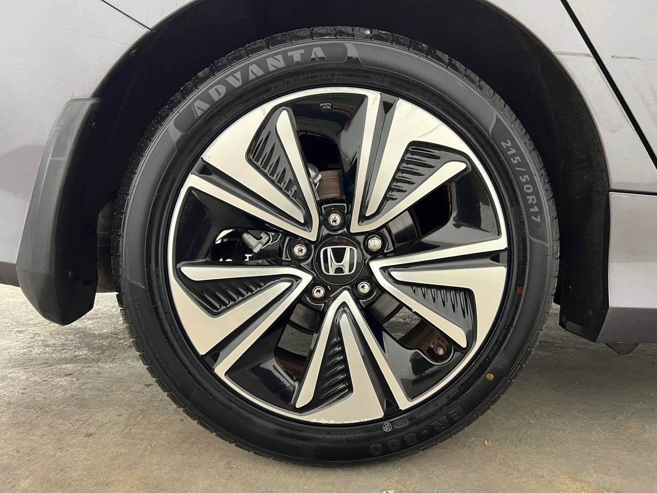Used 2016 Honda Civic EX-T image 29