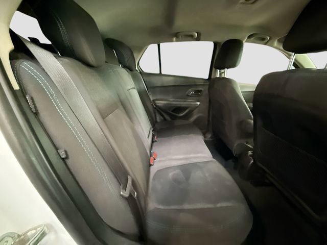 Used 2016 Chevrolet Trax LS AWD/4WD image 25