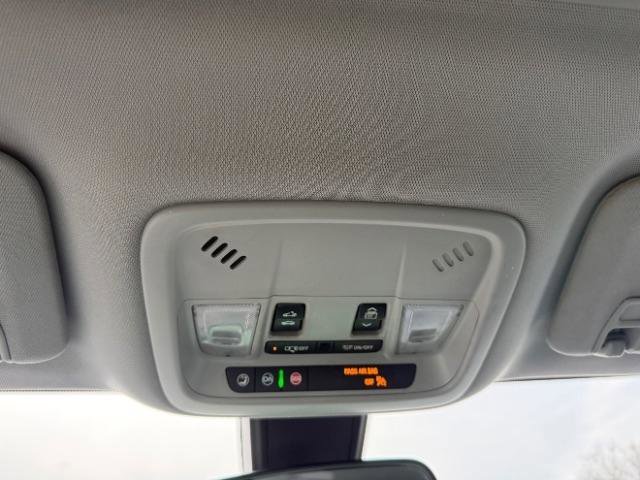 Used 2021 Chevrolet Malibu LT image 26