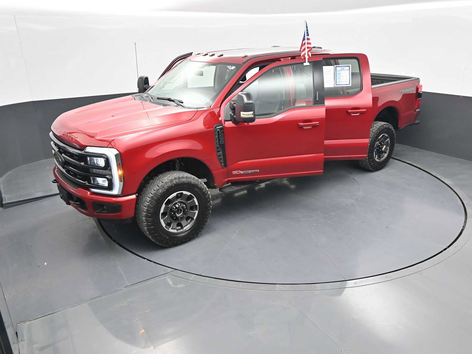 Used 2024 Ford F250 Lariat w/ Tremor Off-Road Package image 27