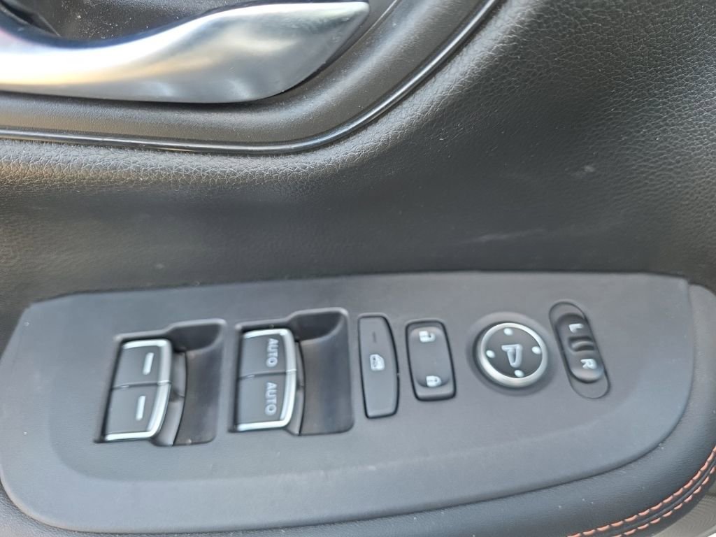 Used 2023 Honda HR-V Sport image 12