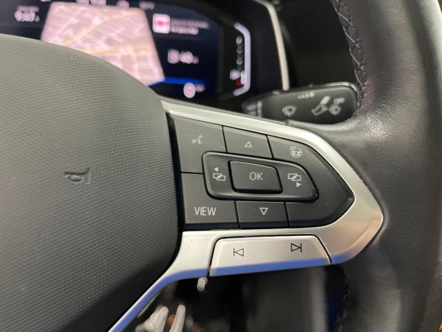 Certified 2023 Volkswagen Jetta SEL FWD image 17