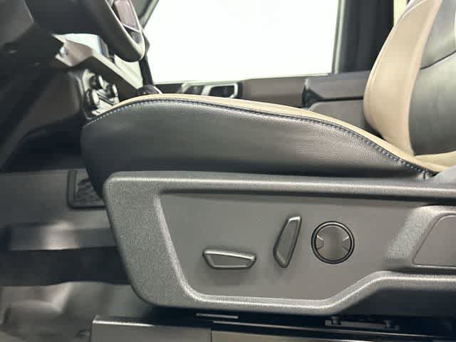 Used 2024 Ford Bronco Wildtrak AWD/4WD image 27
