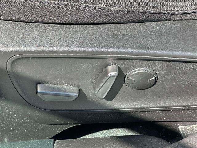Used 2023 Ford Escape Active w/ Tech Pack #1 AWD/4WD image 15