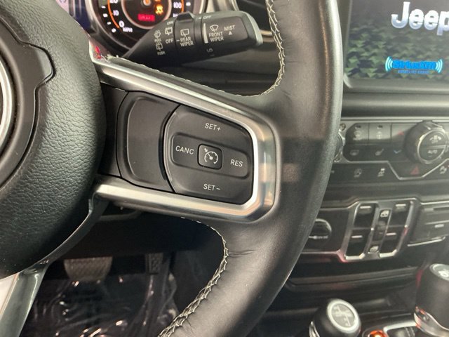 Used 2019 Jeep Wrangler Unlimited Sahara AWD/4WD image 28