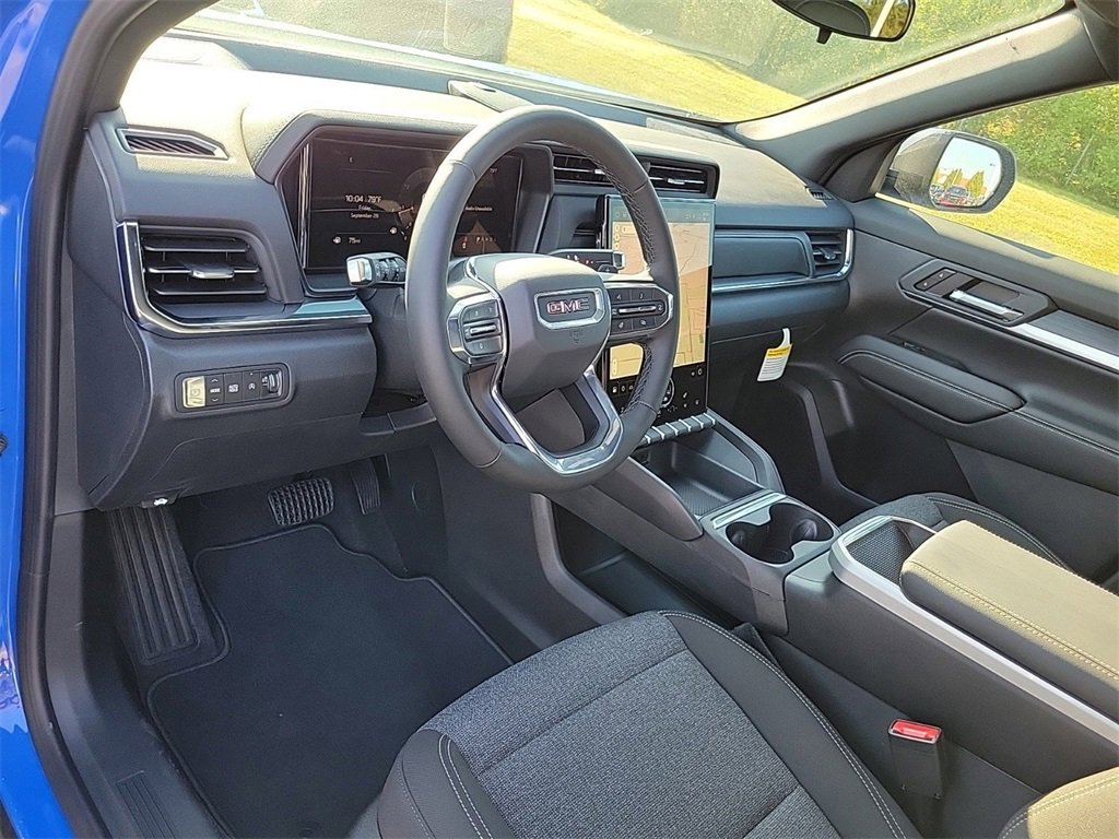New 2026 GMC Terrain Elevation w/ Black Edition image 17