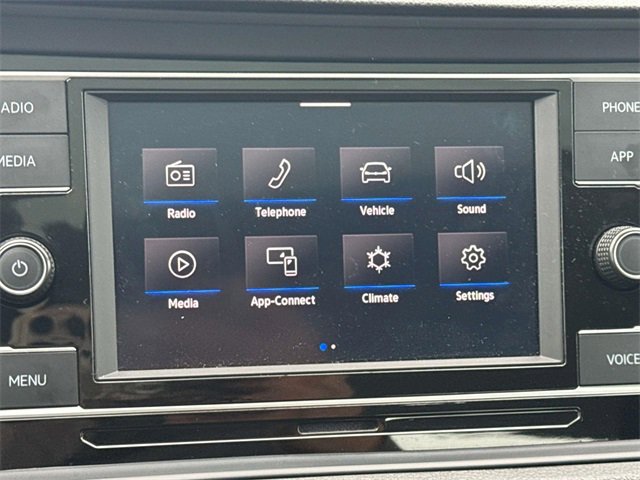 Used 2024 Volkswagen Jetta SE image 13