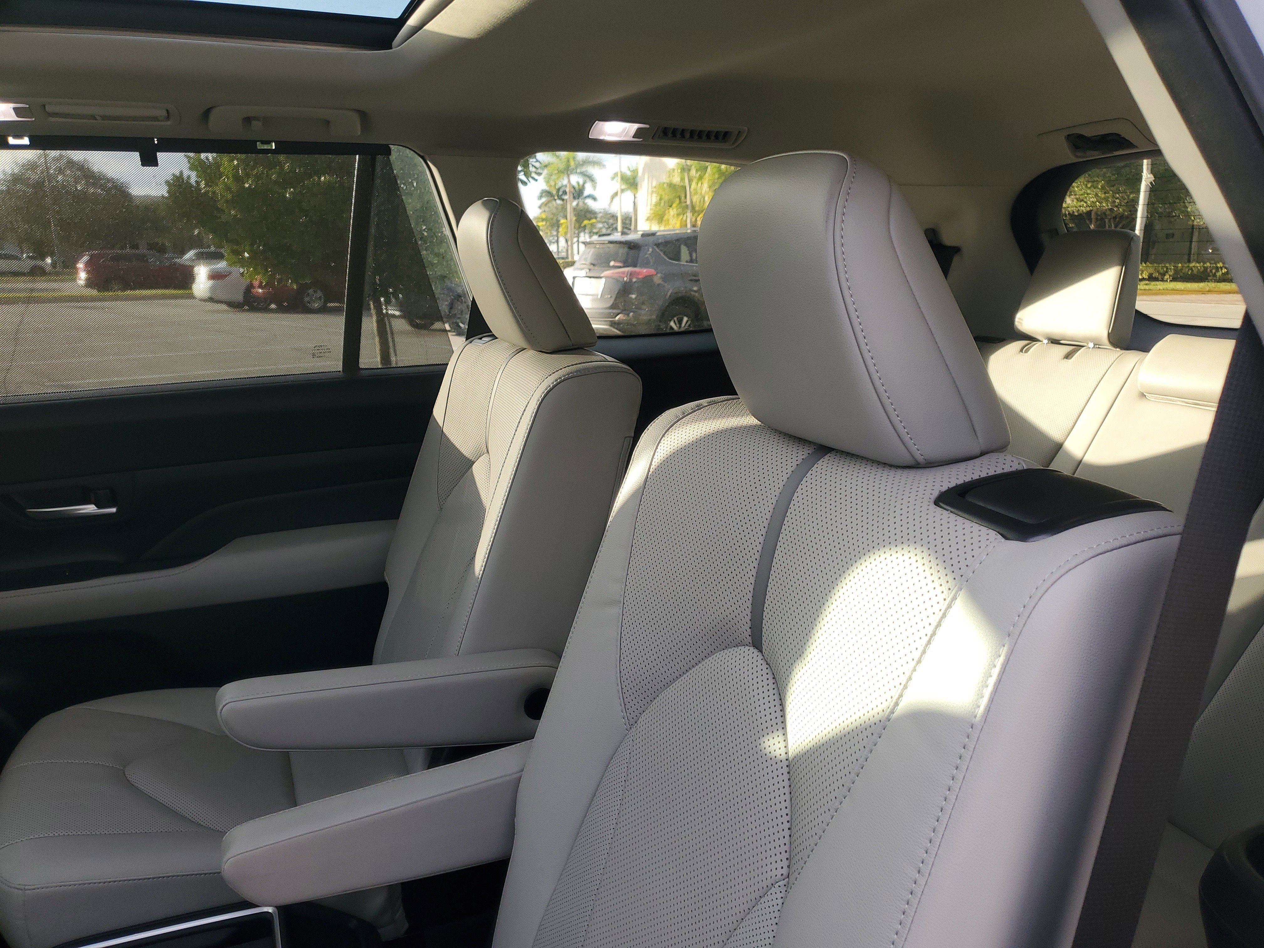 Used 2024 Toyota Grand Highlander Platinum image 14