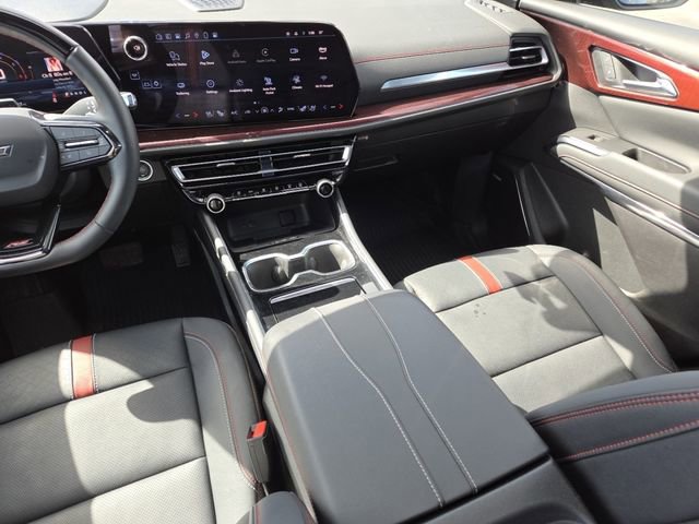 Certified 2024 Chevrolet Traverse RS w/ LPO, Floor Liner Package image 36