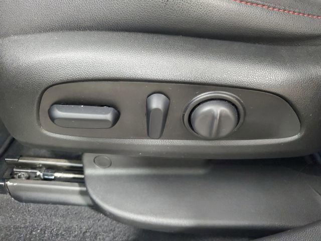 Used 2021 Chevrolet Blazer RS w/ Enhanced Convenience Package image 21