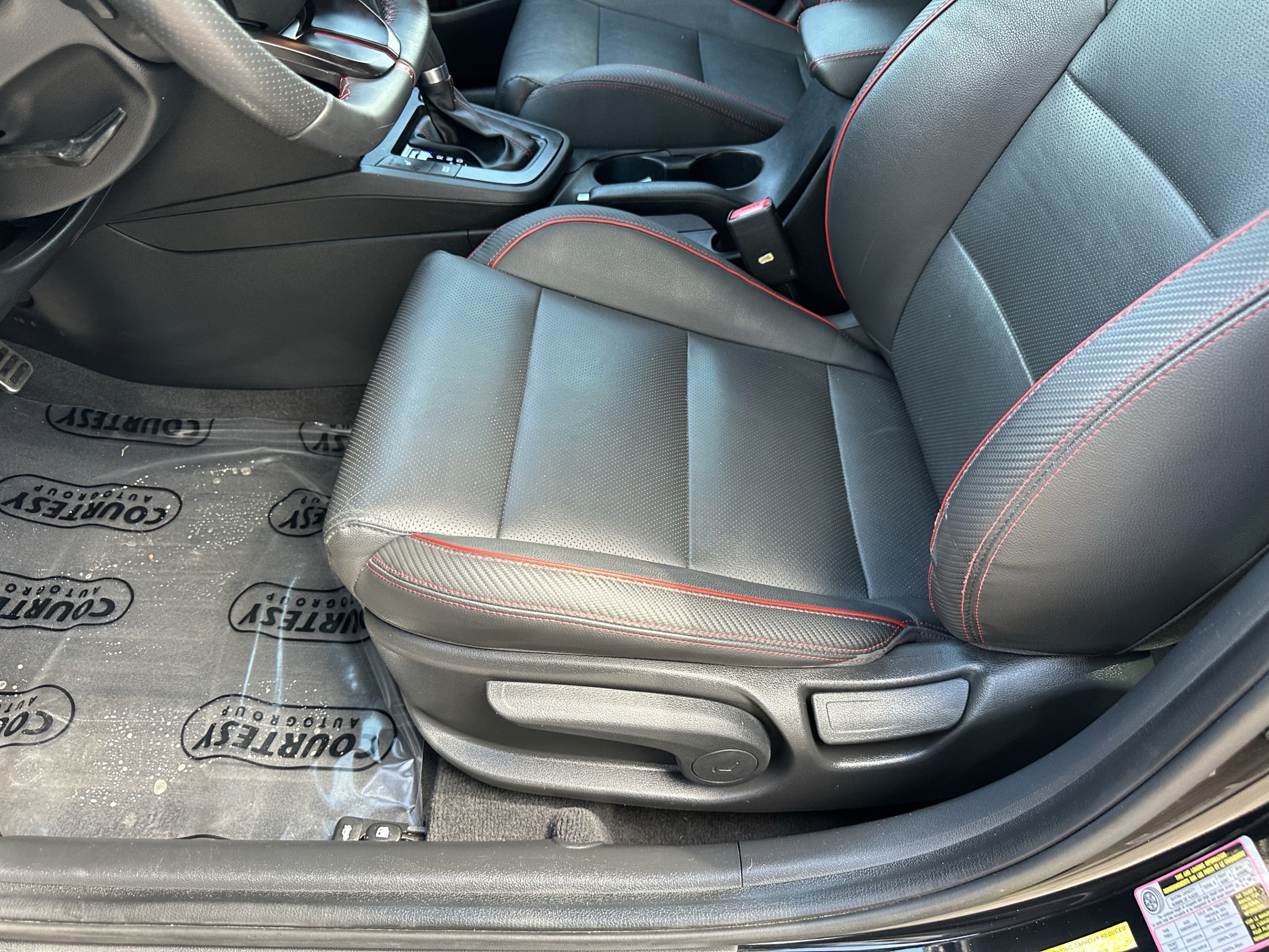 Used 2020 Hyundai Elantra Sport w/ Cargo Package (C1) FWD image 17