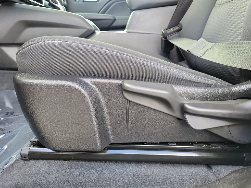 Used 2023 Chevrolet Colorado LT w/ LT Convenience Package image 22