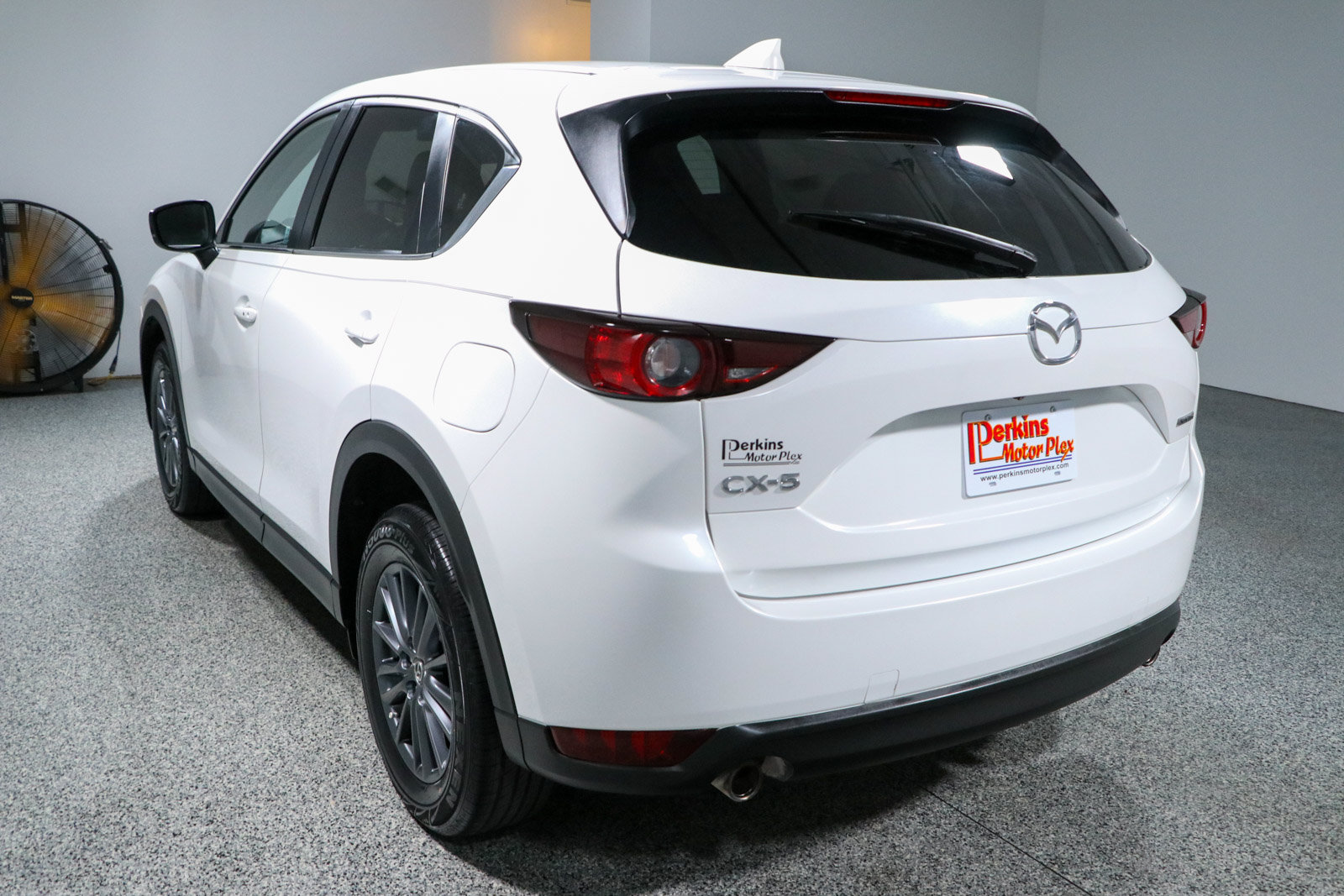 Used 2021 MAZDA CX-5 Touring FWD image 9