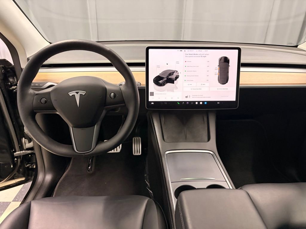 Used 2023 Tesla Model Y Performance image 13