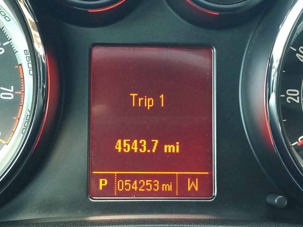 Used 2016 Buick Cascada Premium image 10