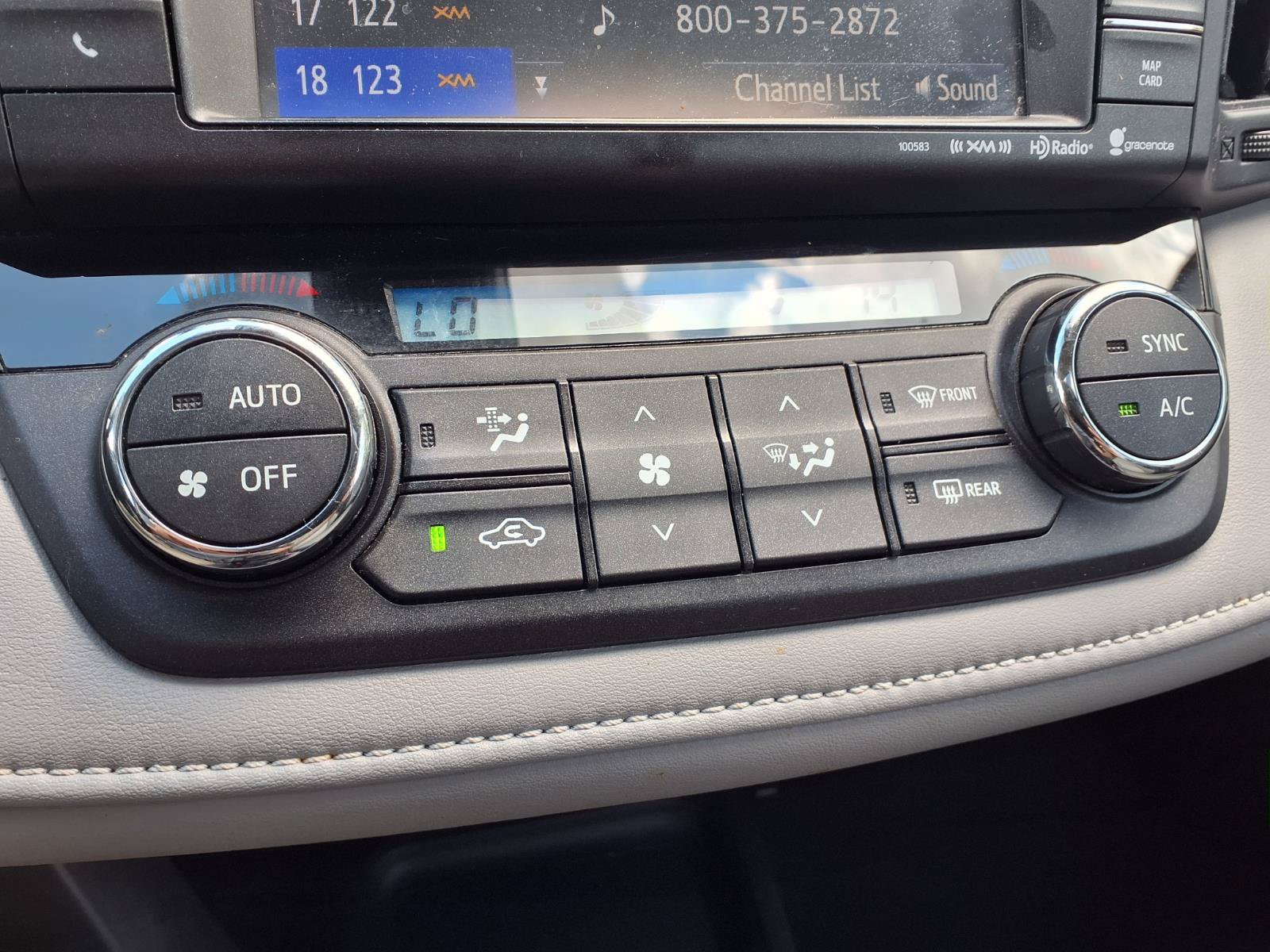 Used 2017 Toyota RAV4 Limited FWD image 8