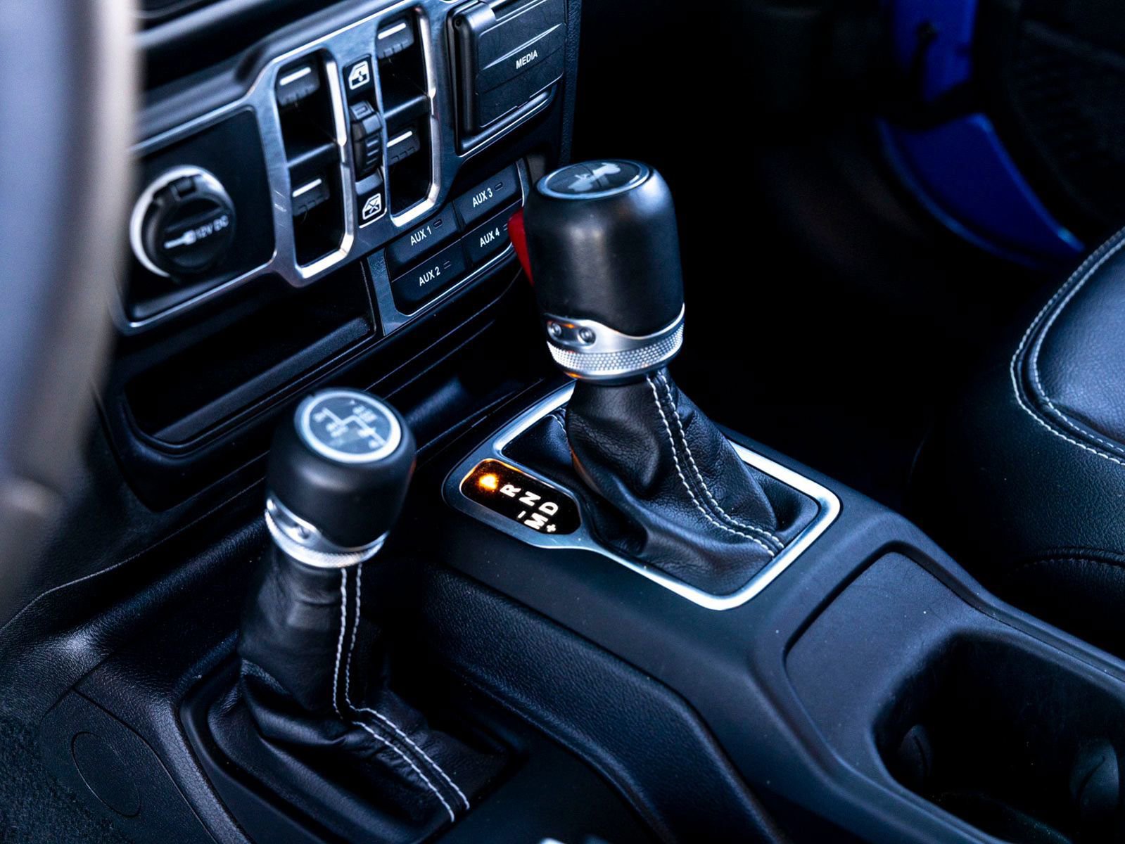 Used 2023 Jeep Wrangler Unlimited Sahara image 19