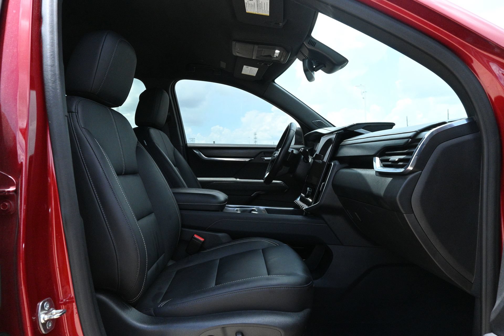 Used 2024 GMC Acadia Elevation w/ LPO, Floor Liner Package FWD image 28
