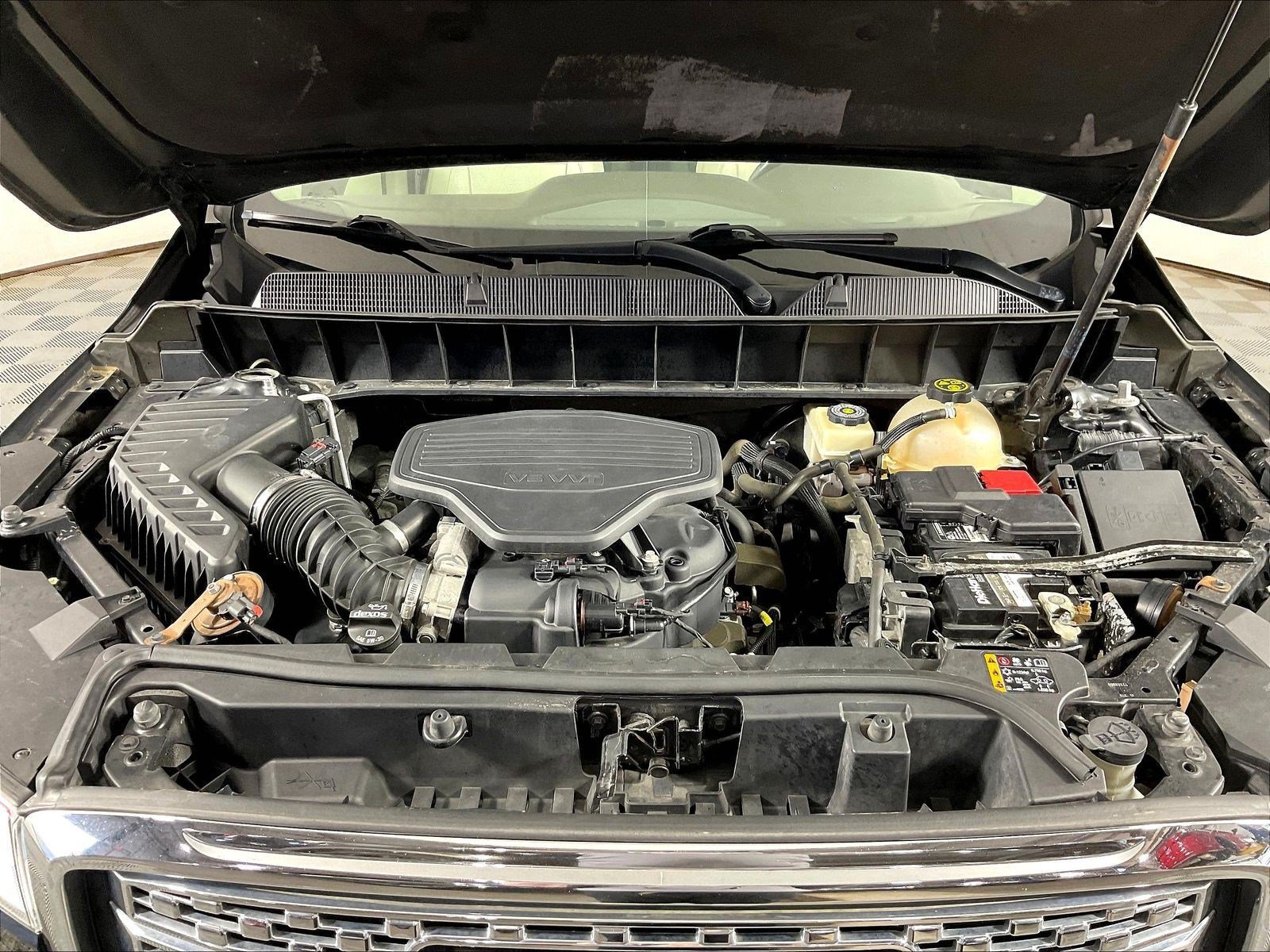 Used 2018 GMC Acadia Denali w/ LPO, Floor Liner Package AWD/4WD image 31