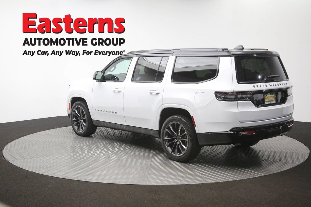 Used 2025 Jeep Grand Wagoneer Series III w/ Rear Seat Video Group 1 AWD/4WD image 69
