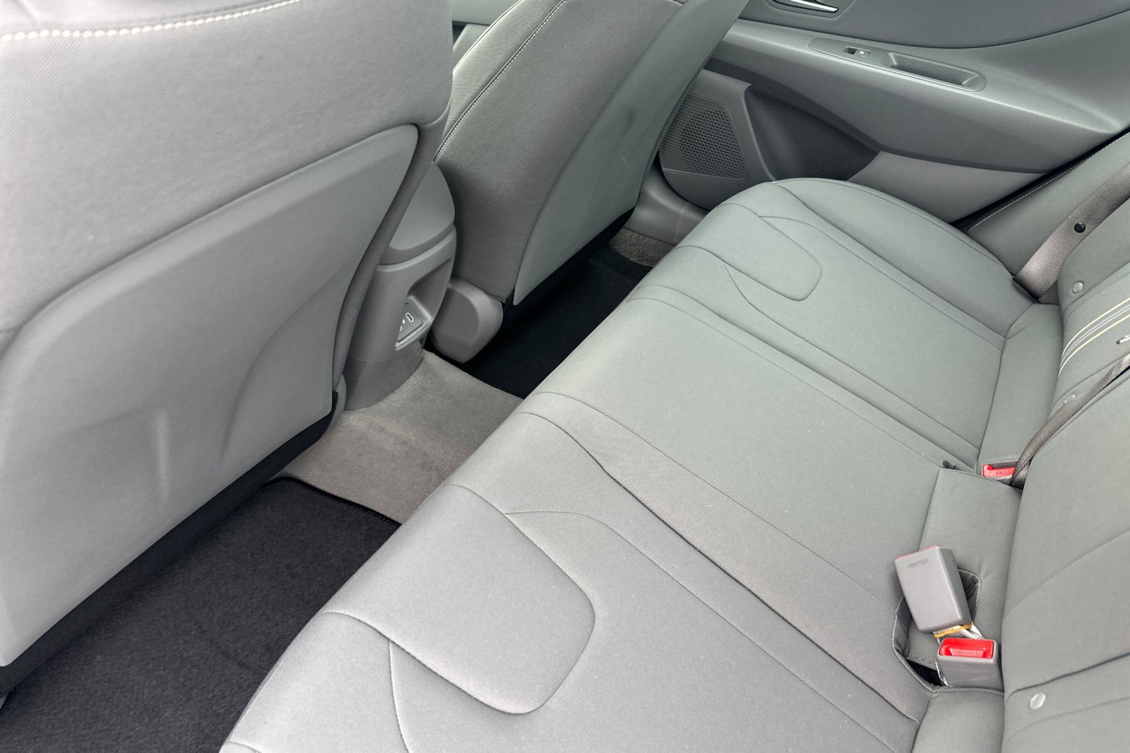 New 2026 Hyundai Elantra Sport FWD image 12