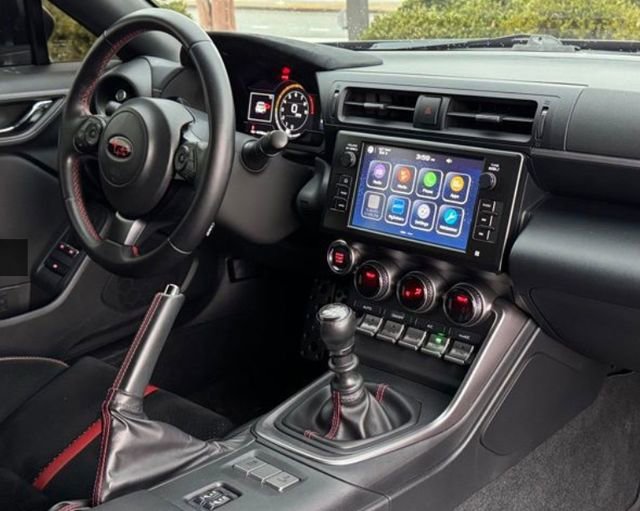 Used 2022 Subaru BRZ Limited image 3