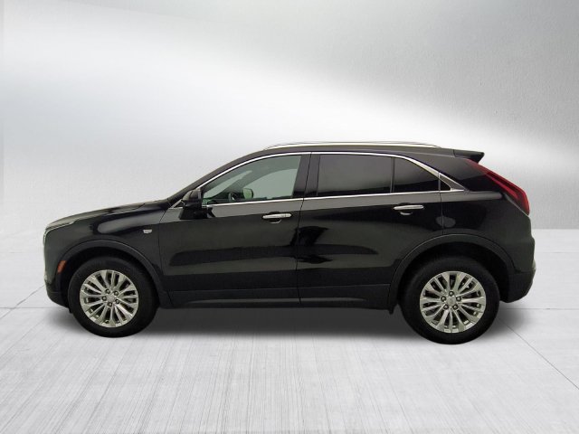 Certified 2024 Cadillac XT4 Luxury w/ Cold Weather Package AWD/4WD image 8
