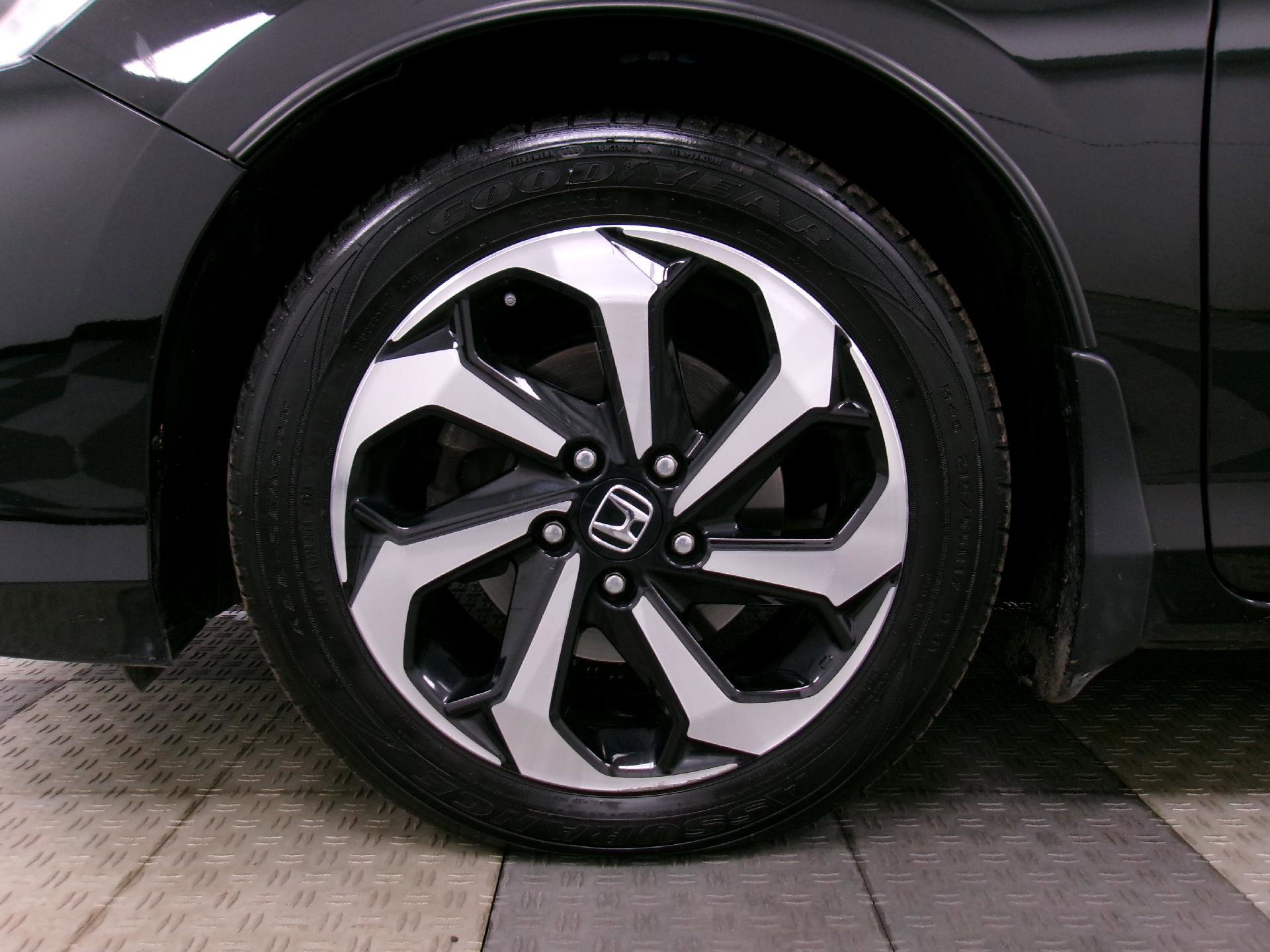 Used 2017 Honda Accord EX-L image 17