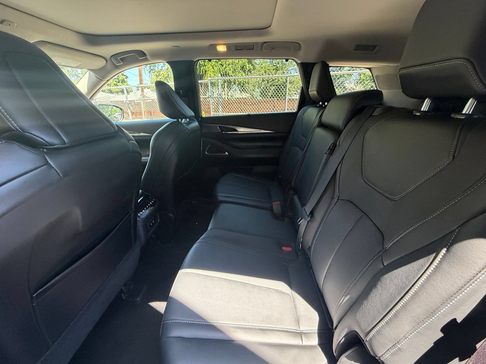 Used 2026 INFINITI QX60 Luxe AWD/4WD image 28