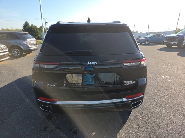 Used 2025 Jeep Grand Cherokee Summit AWD/4WD image 15