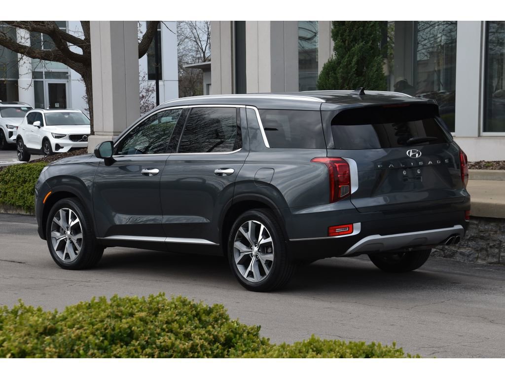 Used 2022 Hyundai Palisade SEL w/ Premium Package FWD image 6